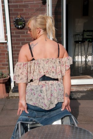 amateur, big tits, striptease, united kingdom