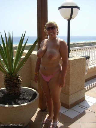 amateur, bbw, solo, united kingdom