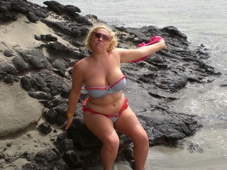 bikini cougar barby from