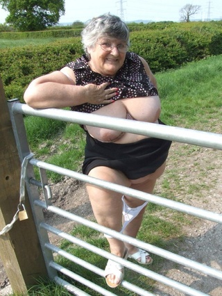 granny grandma libby united