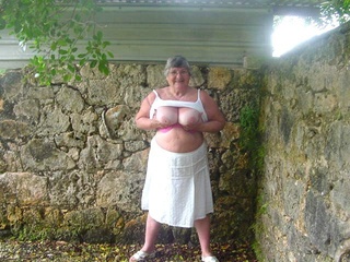 granny grandma libby from