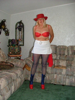 maduras adonna from united