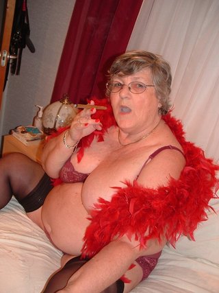 amateur, bbw, smoking, united kingdom