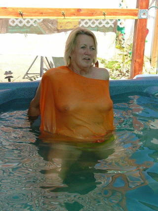 maduras adonna from united
