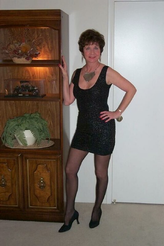 granny classy carol united