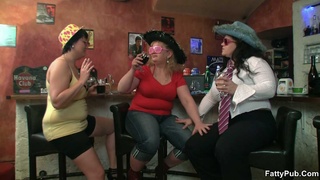relaxed fat chicks party