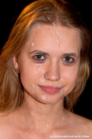 magnifcent blueeyed blonde swallowing