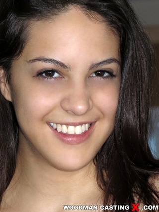 teen vixens gorgeous brunette