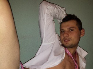 brunette hungryorgasm1