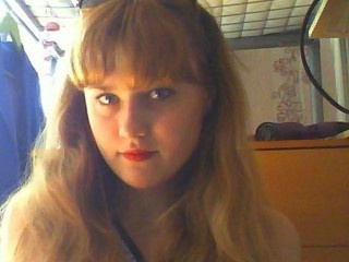 blonde teen orlaidh