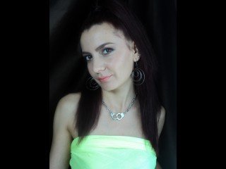25 yo, girl live sex, smoking, white
