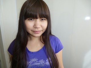 brunette teen cinnamon