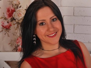 brunette teen karina smoking