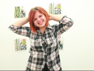 redhead teen angelicbelle smoking