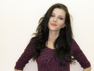brunette equeen zoom
