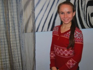 blonde teen norastory dancing