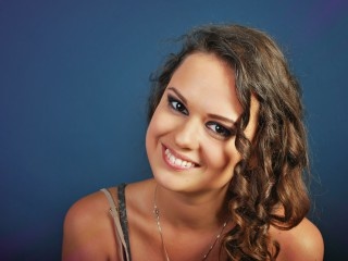 brunette teen ashley smoking