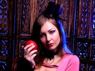 elizabeth footjob
