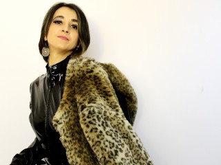 brunette misstresfleur