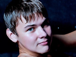 brunette alex fingering