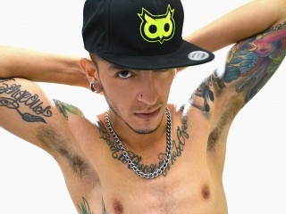 morena satiroxtreme anal sexo