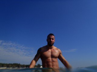 23 yo, gay live sex, muscular, short hair