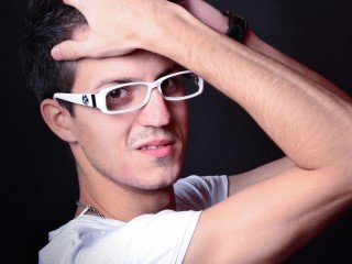 22 yo, gay live sex, spanish, white