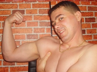 brunette nicegay30 dancing