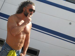 40 yo, gay live sex, short hair, white