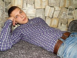brunette young man luka