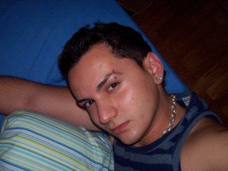 25 yo, gay live sex, short hair, white
