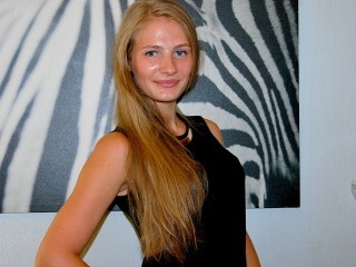 blonde teen caroline