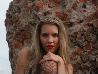 rubias jovencita destinee