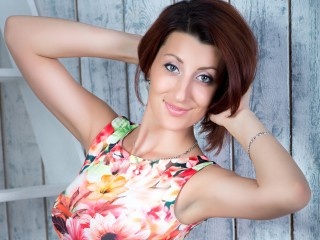 brunette teen rachel94 close