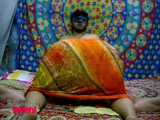 chubby indian bitch mask