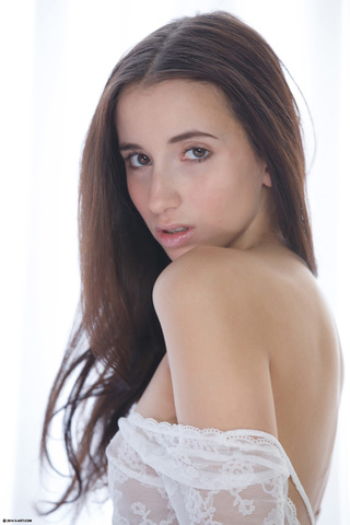 amazing brunette teen doll