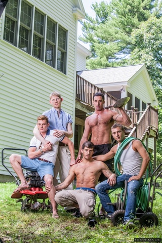 group gorgeous guys break