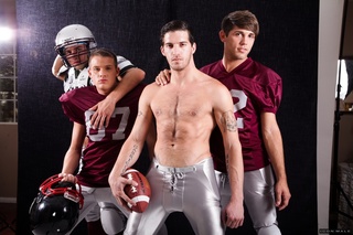 football players love men