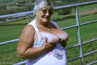 amateur, boobs, ranch, white