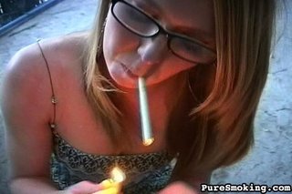 hot blonde sucks dick