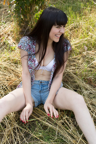 larga haired jovencita modelos