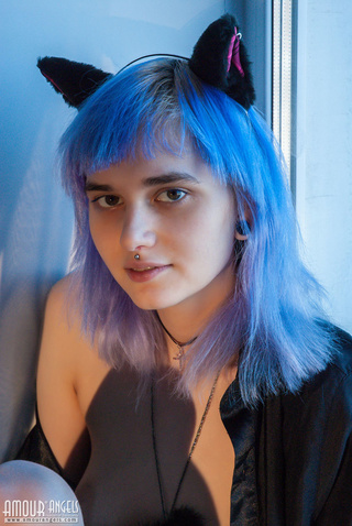 freaky cat girl wants