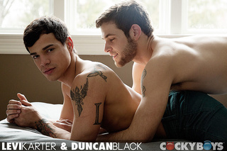 tattooed dude bearded boyfriend