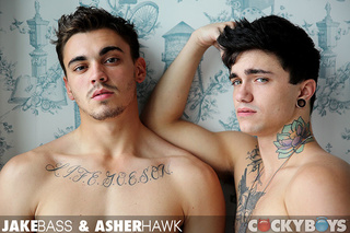 calientes chicos tatuajes teases