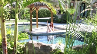 sunny mañana piscina apasionadas