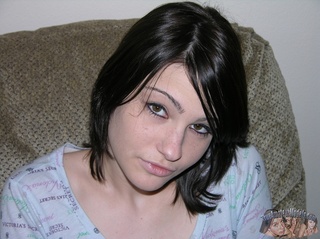pretty chick shows juicy