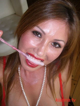 sucia puta removed preservativo