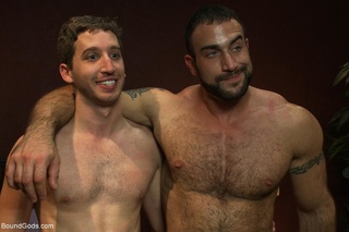 cachas gay tío dominates