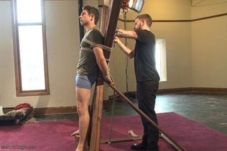 well hung man gets