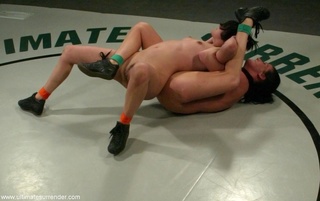 ardent peaches win luchando